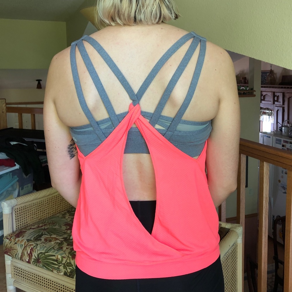 Lululemon sports bra/tank top